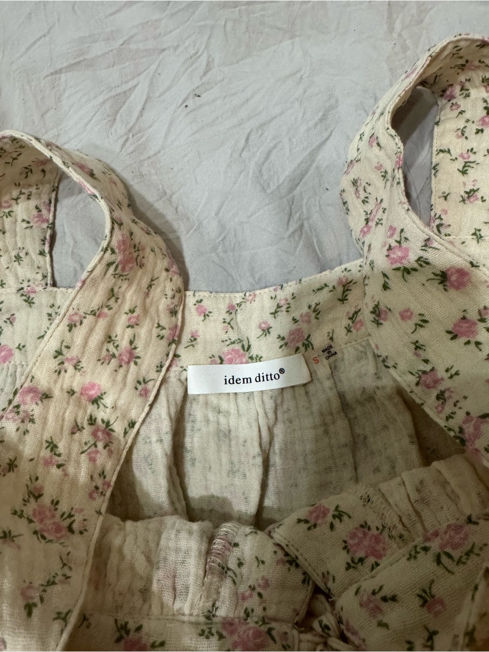 Idem Ditto Floral Tank - Picture 4 of 4